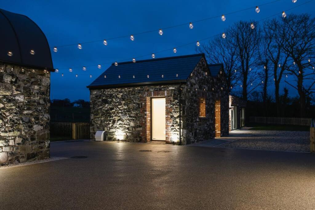 The Byre At Corrstown Village Portrush Exterior foto